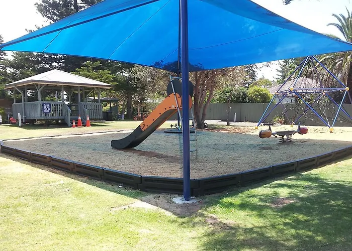 Nrma Sydney Lakeside Holiday Park